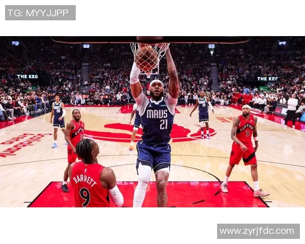 猛龙与独行侠激战正酣NBA赛季精彩对决引发球迷热议